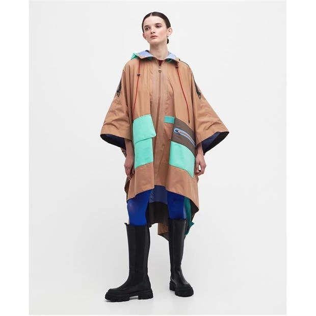 BARBOUR INTERNATIONAL X Roksanda Adriona Showerproof Cape 4 BARBOUR INTERNATIONAL X Roksanda Adriona Showerproof Cape - Image 2