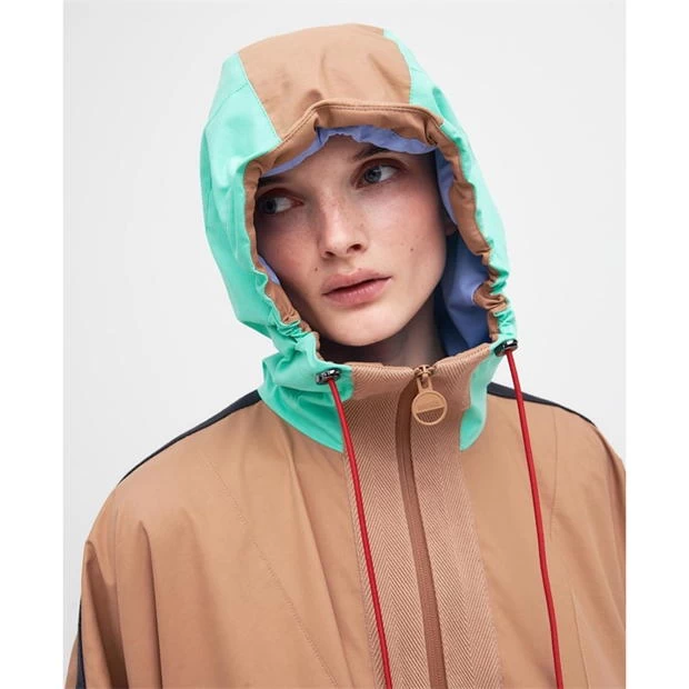 BARBOUR INTERNATIONAL X Roksanda Adriona Showerproof Cape 10 BARBOUR INTERNATIONAL X Roksanda Adriona Showerproof Cape - Image 8